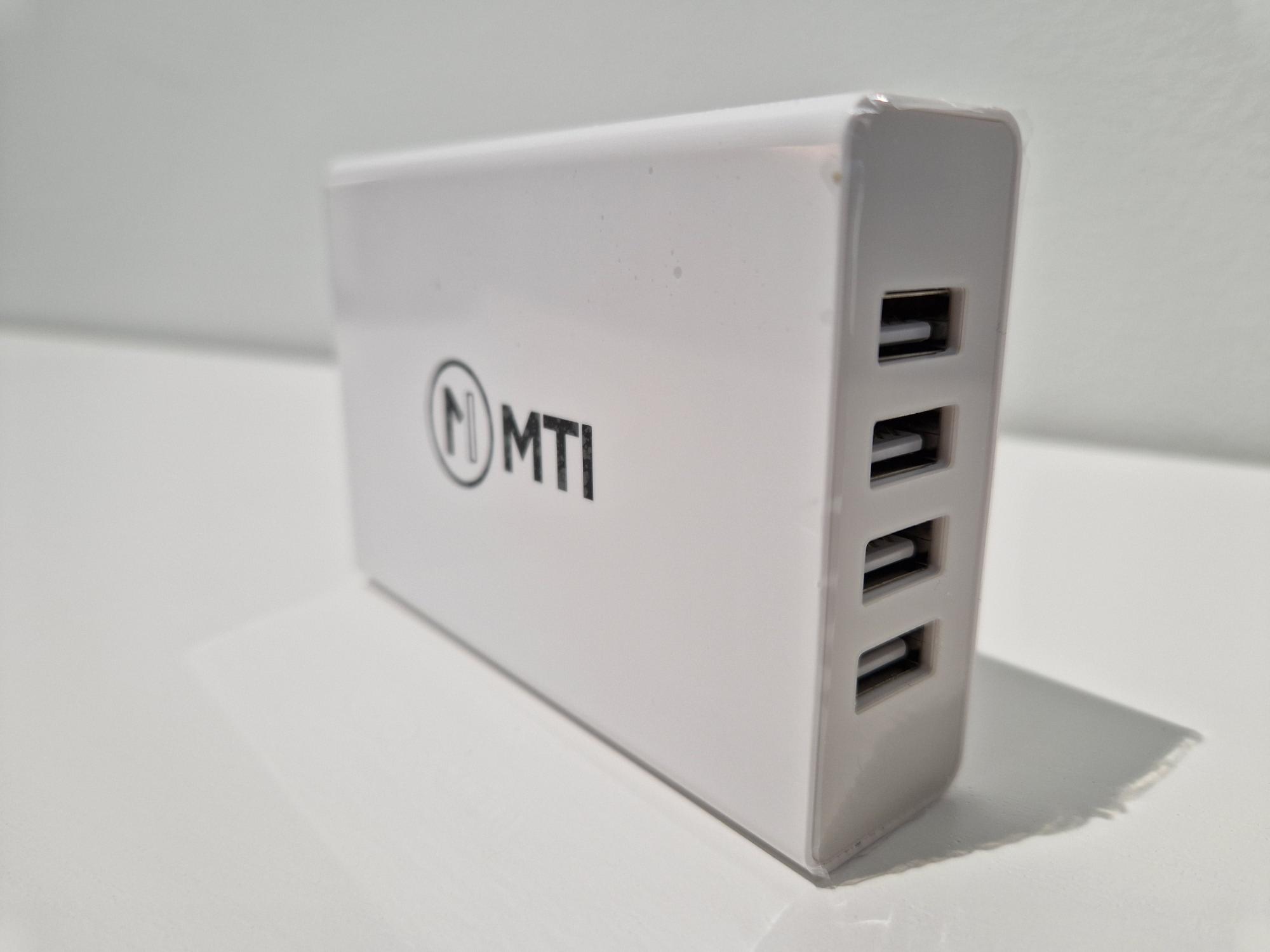 MTI  esillepanosuojaus, FREEDOM MICRO – Virtalähde USB-Hub 4-porttinen #185-00090